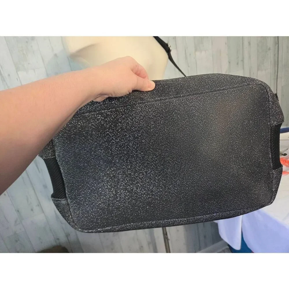 Stella & Dot Crush It Quilted Getaway Weekender Gym Bag